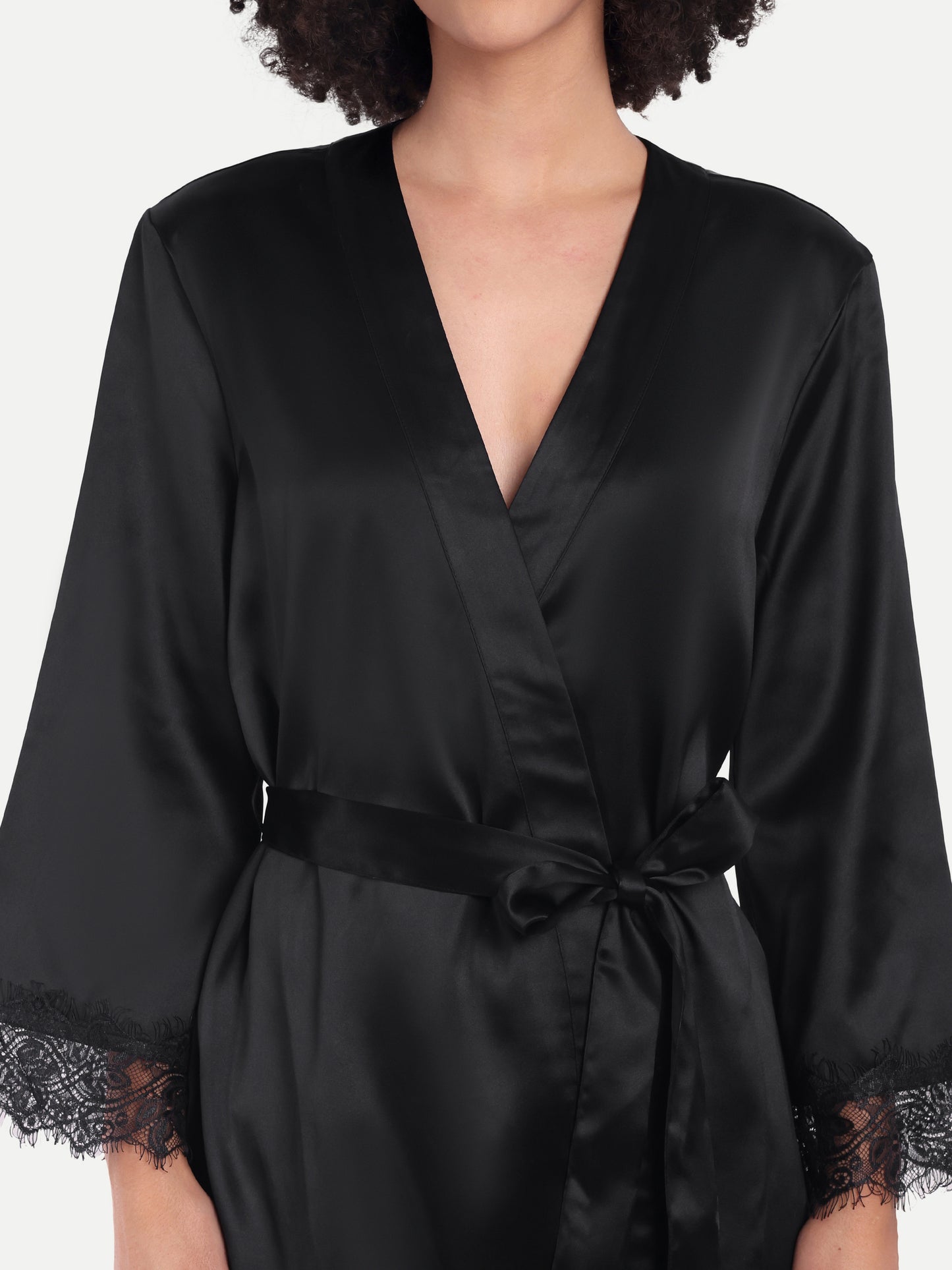 Sonnet Lace-detail kimono in Black
