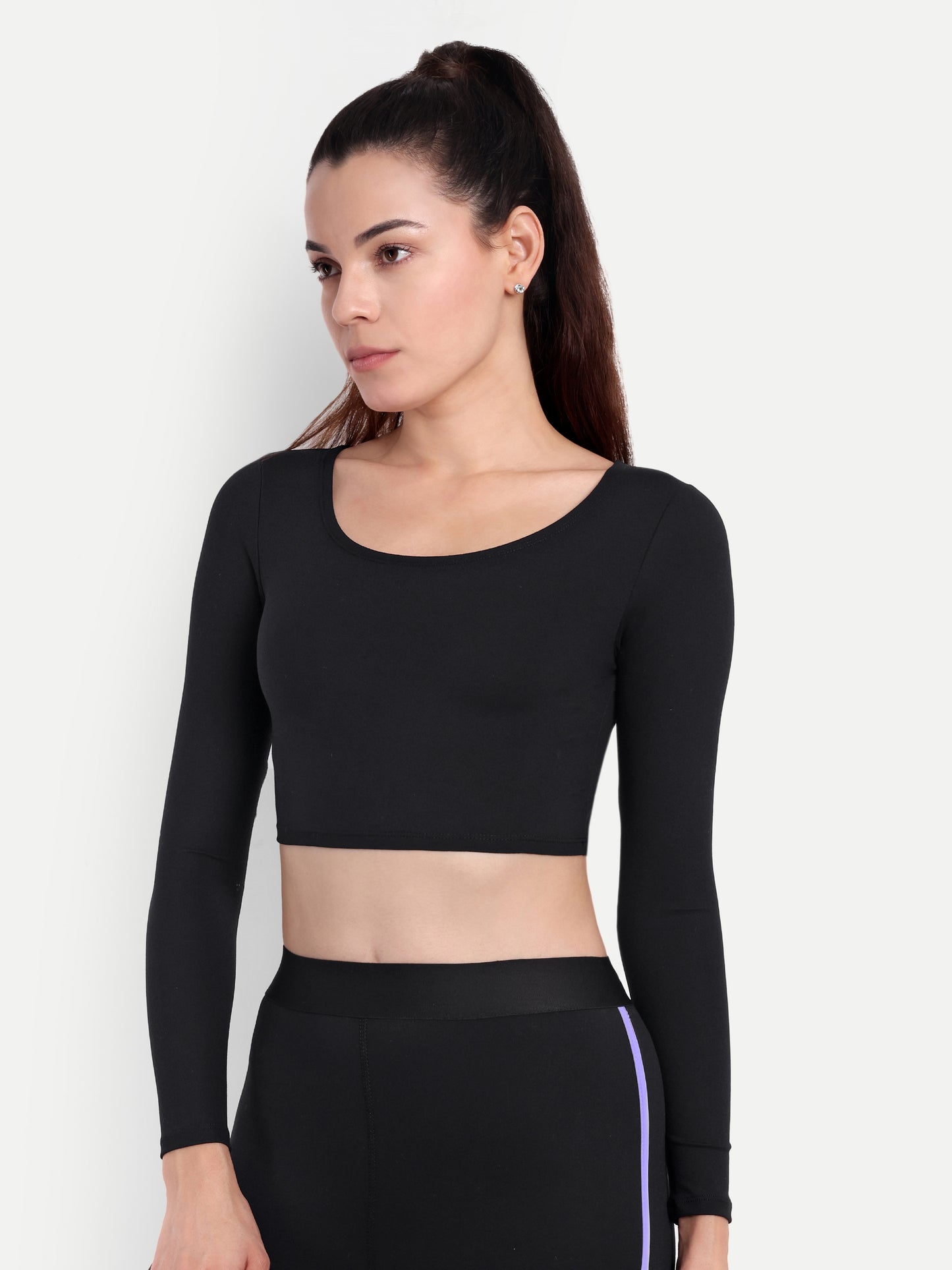 BLAKE CROP TOP IN BLACK