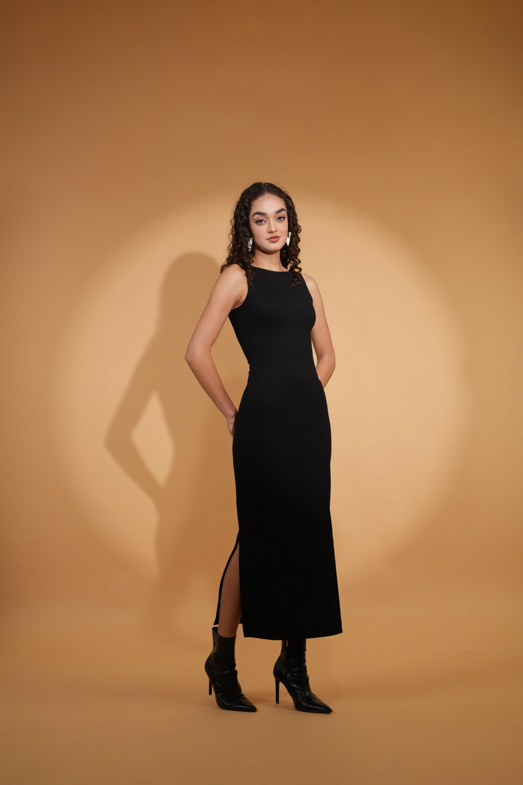 LUNA LOUNGE DRESS IN BLACK