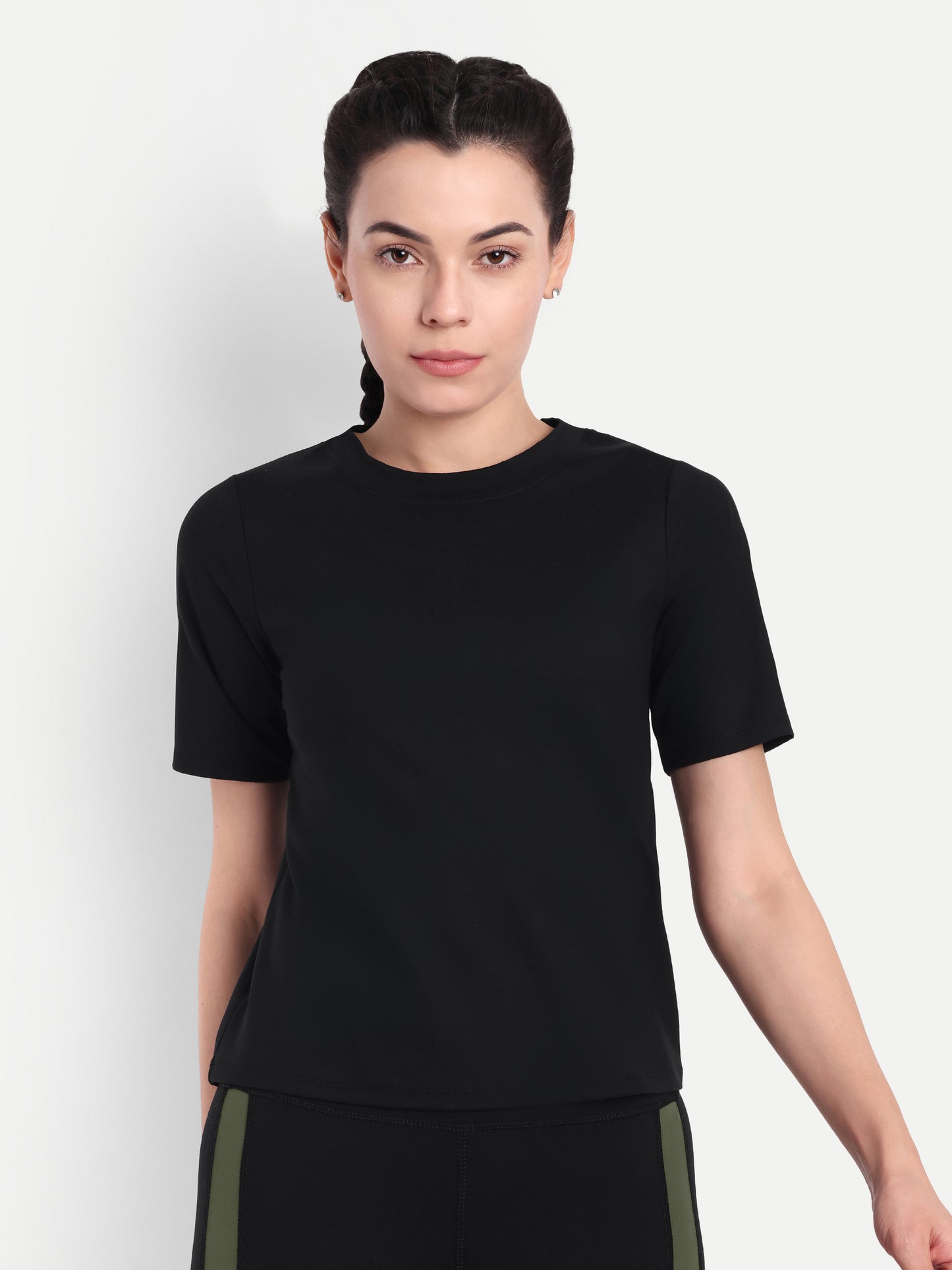 APRIL T-SHIRT IN BLACK
