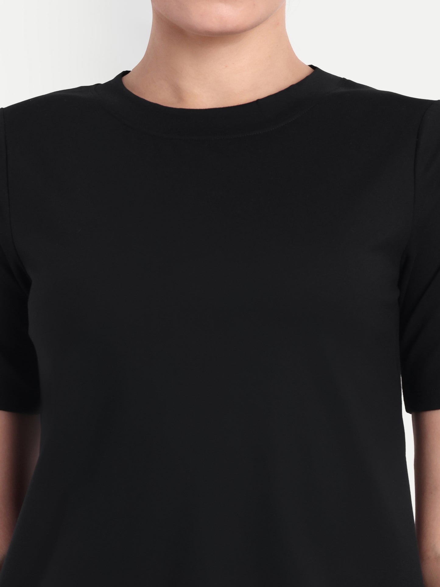 APRIL T-SHIRT IN BLACK