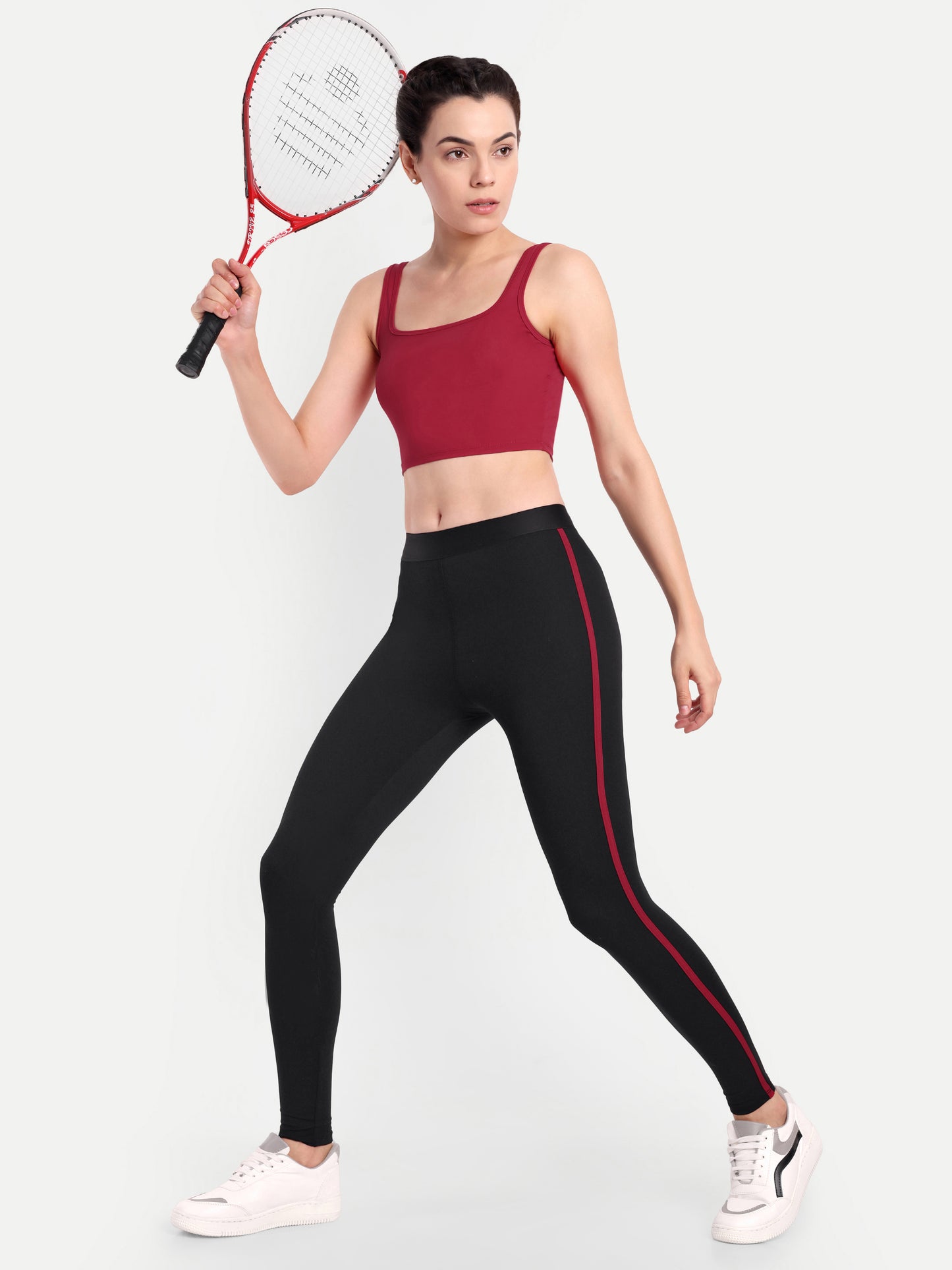 LOLA TANK TOP IN SCARLET RED
